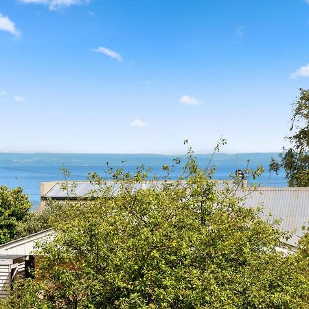 Waitahanui Lake House - Lake Taupo Holiday Home Bagian luar foto